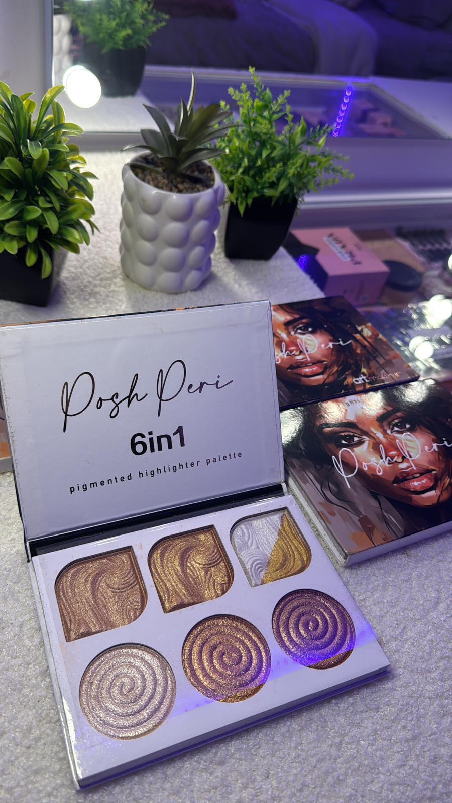 Mega Glow Highlighter Palette – Issa & Dose