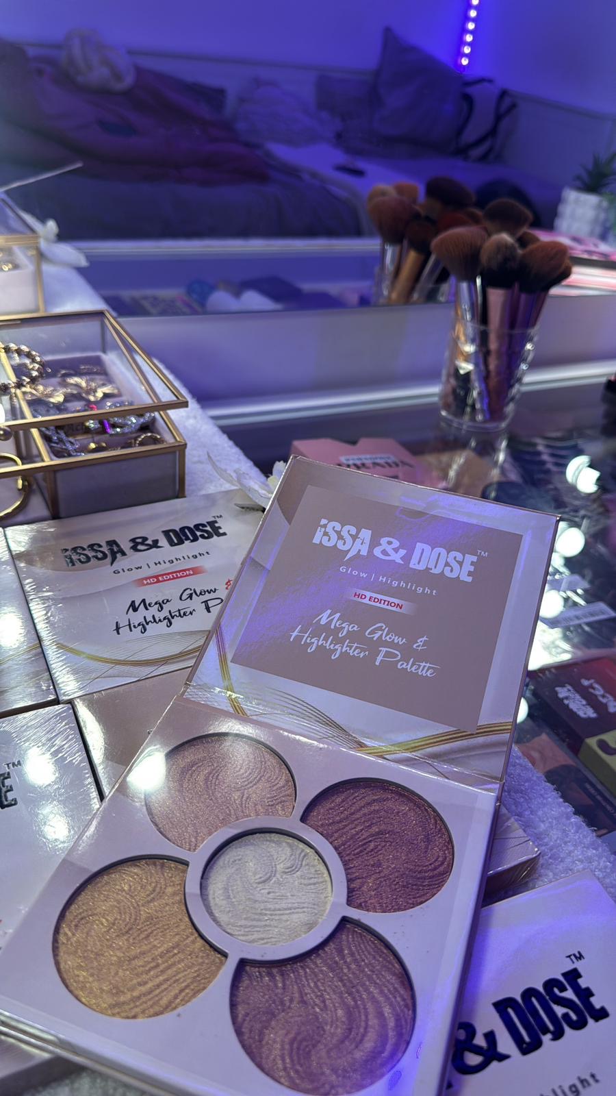 Mega Glow Highlighter Palette – Issa & Dose