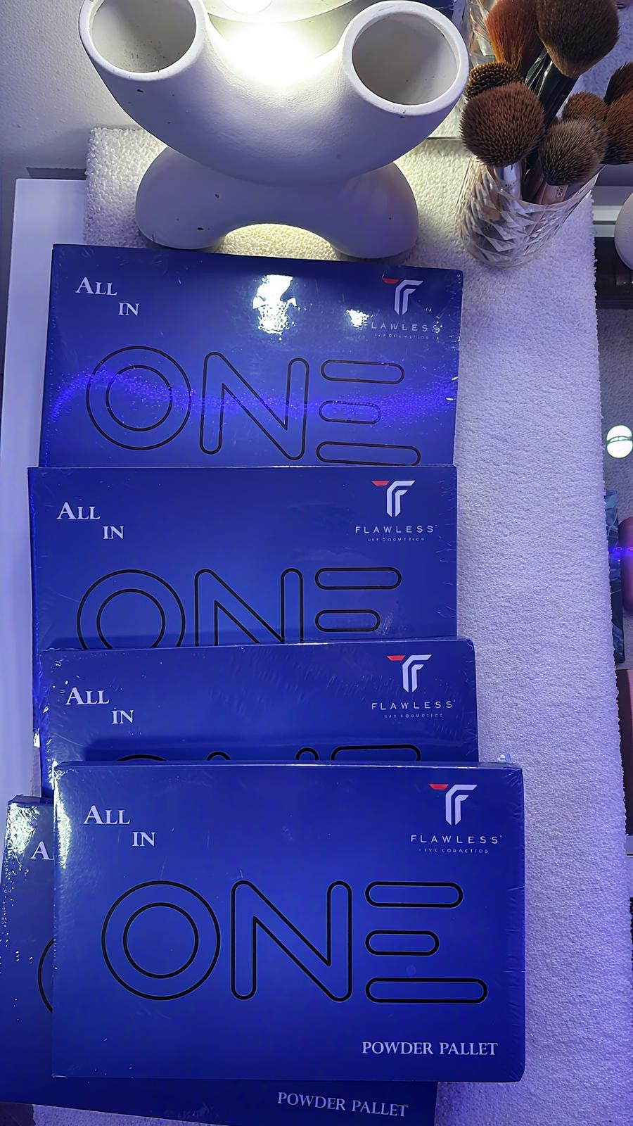 Palette poudre Alla
flawless